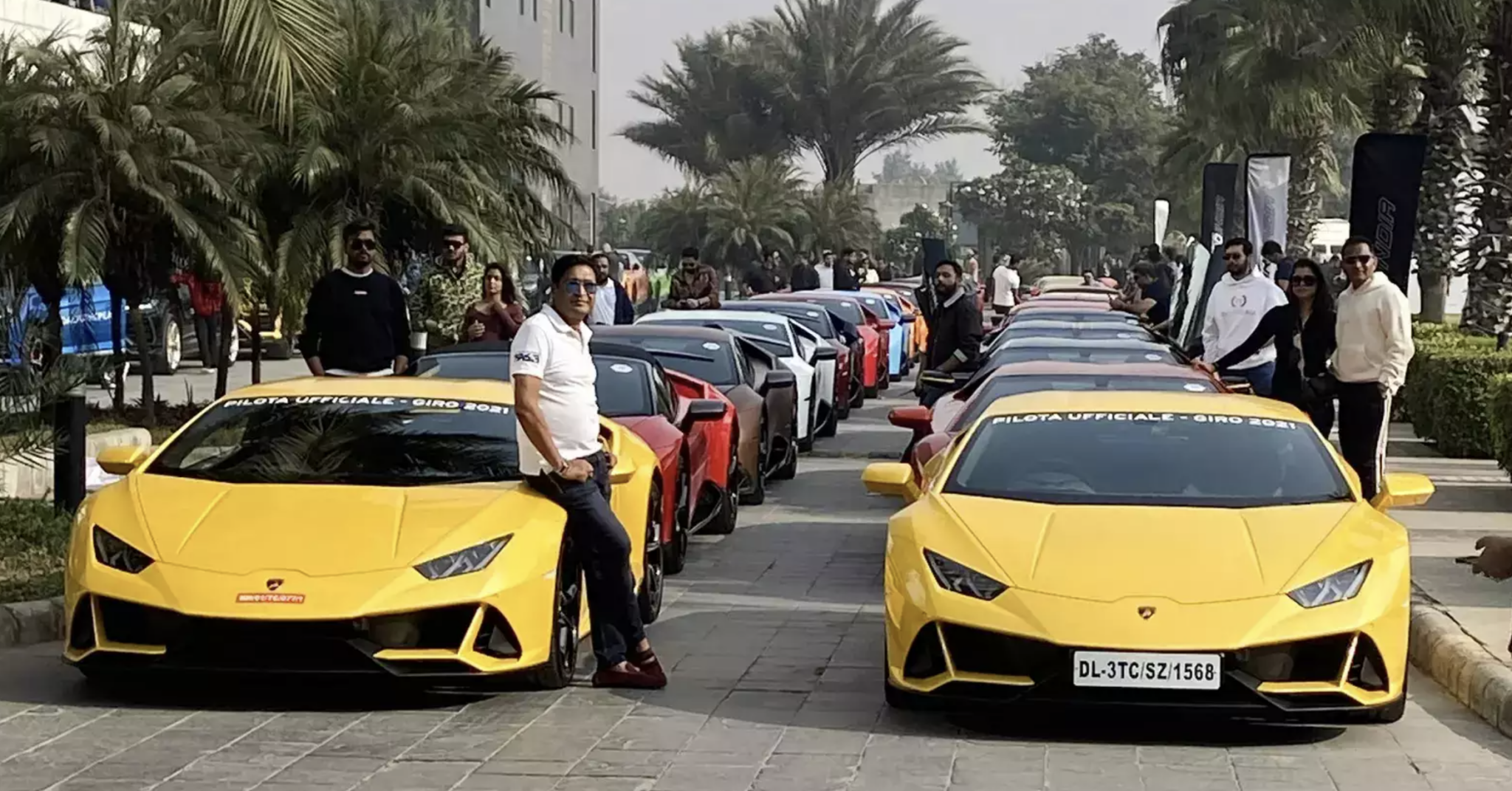 हाई डिमांड के चलते भारत में 2027 तक सोल्ड आउट हुई Lamborghini, कीमत 4 करोड़ से शुरू!